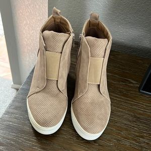 Catherine Malandrino “Sabra” nude perforated wedge booties